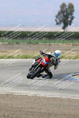 media/May-25-2025-Lets Ride (Sun) [[0ff033e448]]/B Group/1120am (Grapevine)/